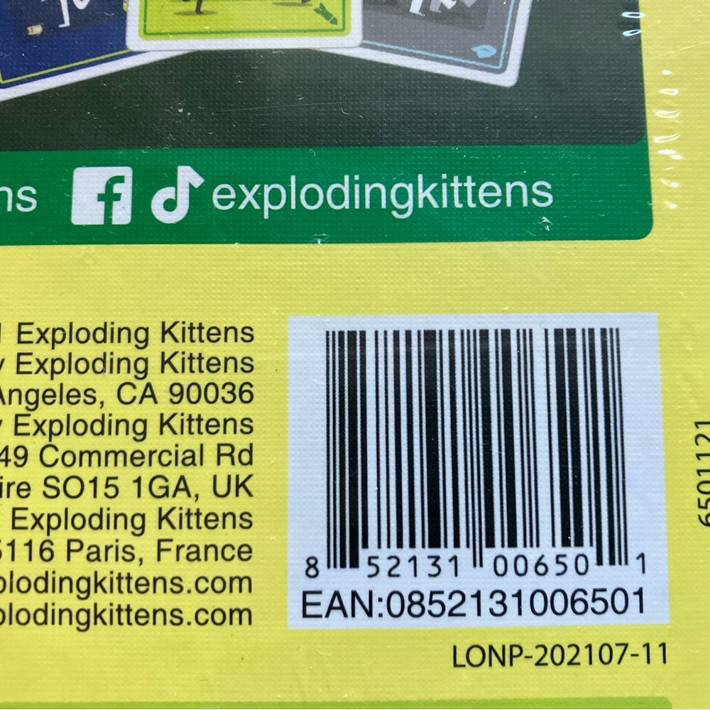 NEW Exploding Kittens Throw Throw Avocado Card Game - Picture 4 of 7